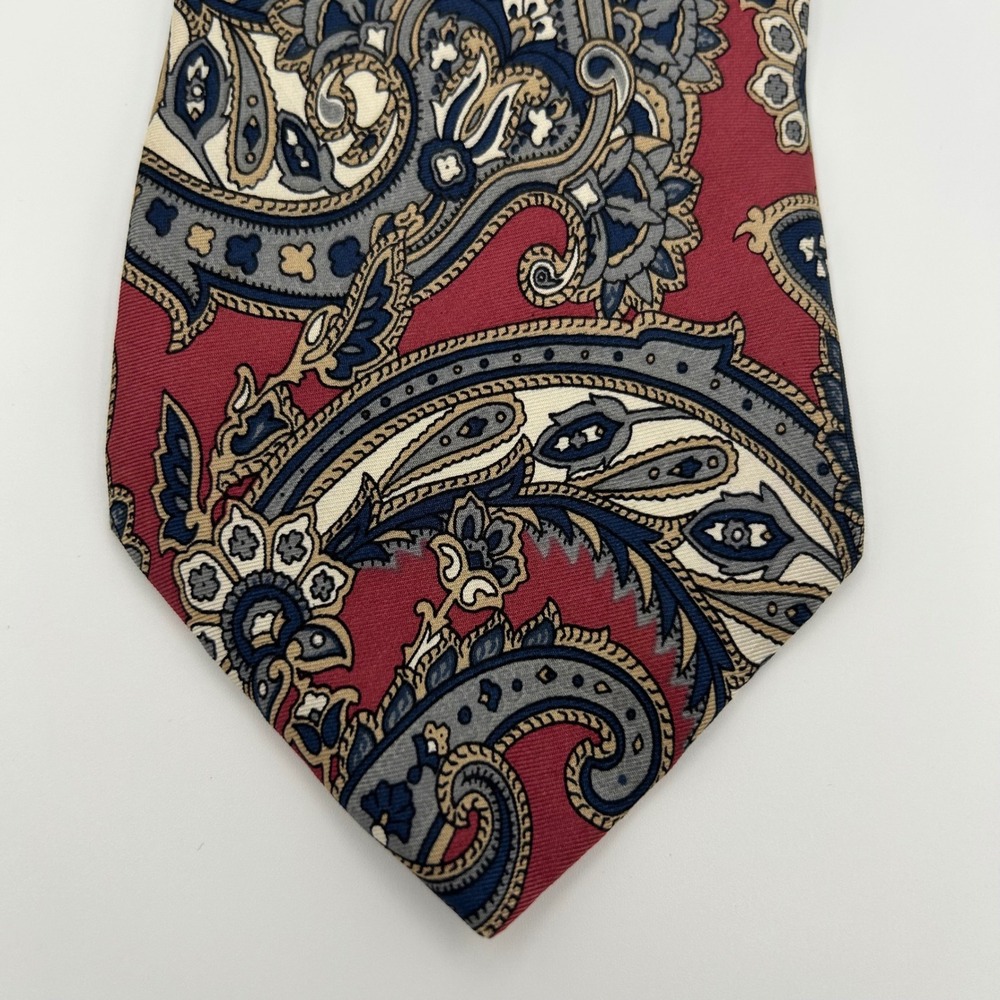 Hertfordshire Regiment Tie Mens One Size Red Silk Paisley Classic Preppy